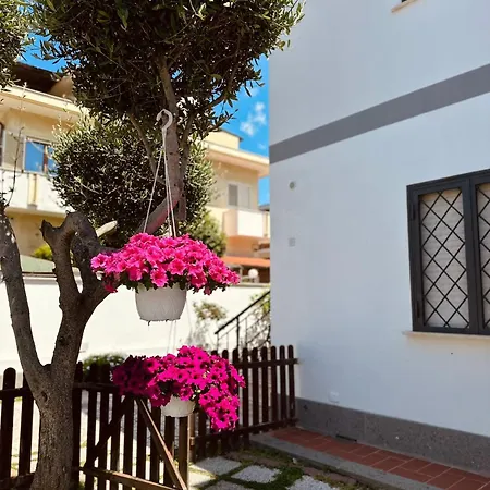Angy Relax Mare Aeroporto Apartment Focene Exterior photo